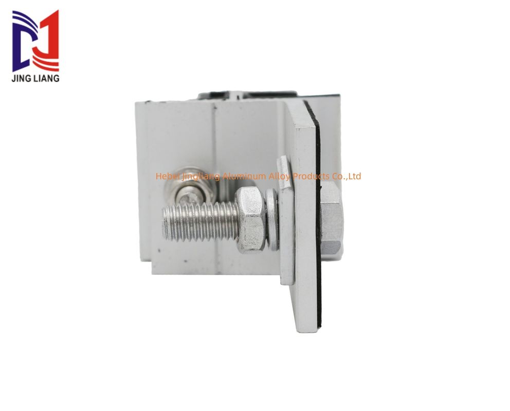 Installation facile et produit en alliage d'aluminium personnalisé pour panneau en terre cuite de 30 mm