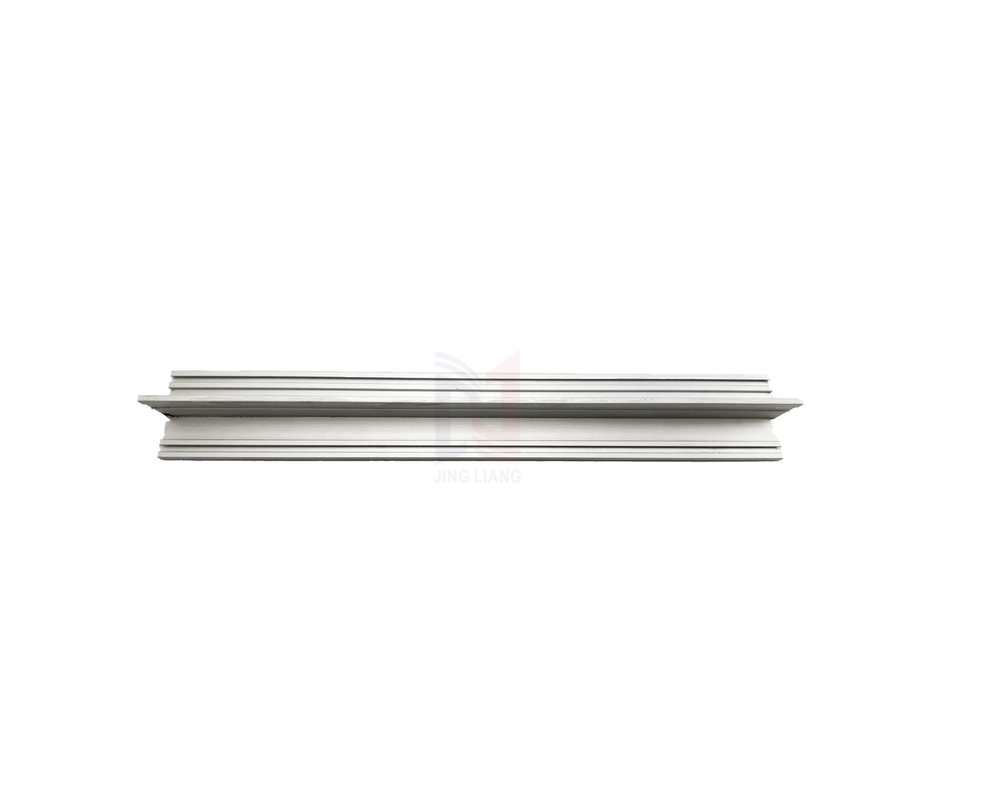 Système anti-corrosion et couture personnalisée pour le support de façade