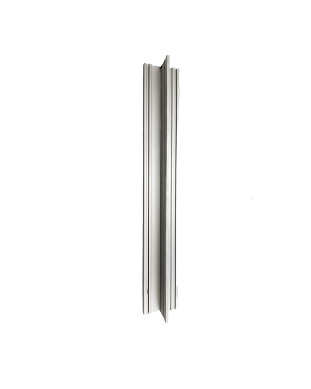 Système anti-corrosion et couture personnalisée pour le support de façade