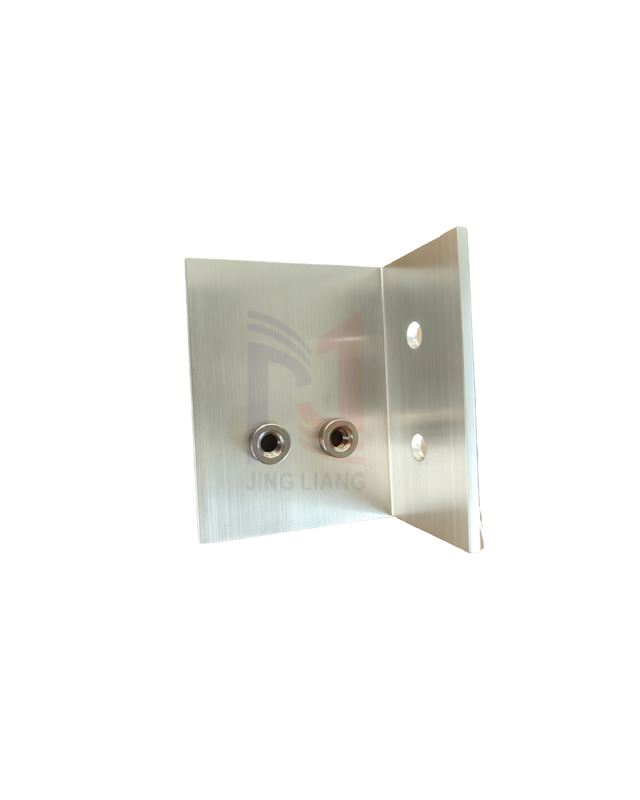 Usine Fournir et Prix Compétitif Angle en Aluminium pour Système de Support de Façade